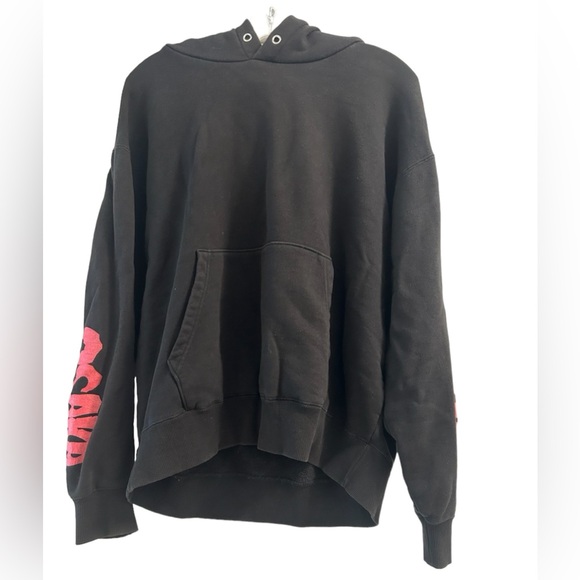 Modish black skull hoodie - Picture 4 of 4